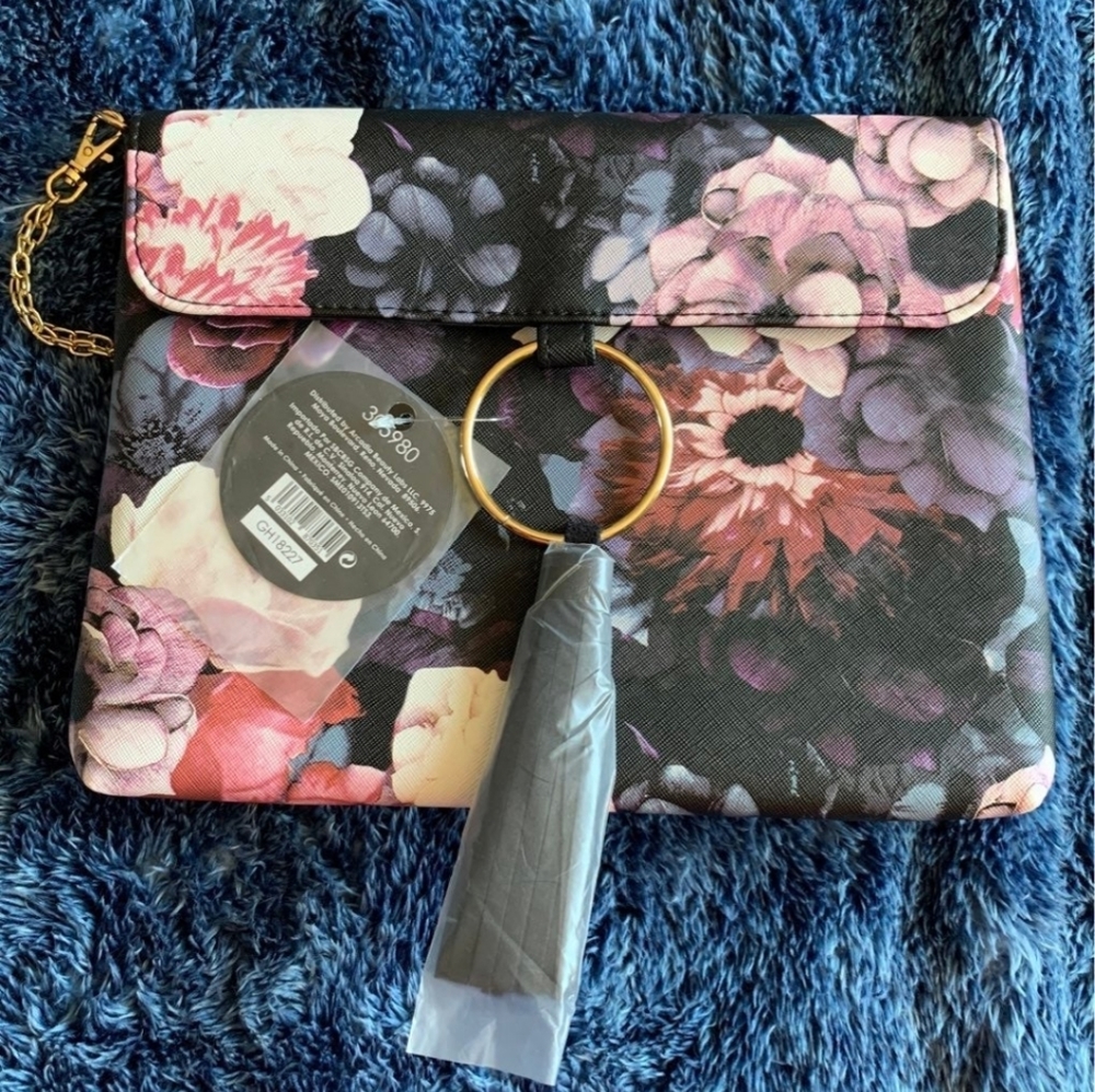 Ladies clutch purse